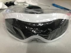 -MiRi眼镜连锁·蔡司·尼康控优点合作店(莘庄店)