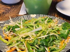 老虎菜-郭记原生态烤羊腿(长宁路店)