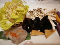 -海鲨湾海鲜会馆(百家湖1912店)