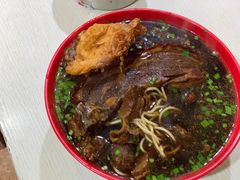 -小龙大肉面馆