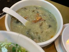 皮蛋瘦肉粥-台北楚楚园馅饼粥(虹桥南丰城店)