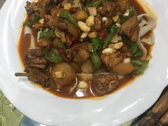 新疆大盘鸡-新疆巴州金丝特餐厅(大钟寺店)