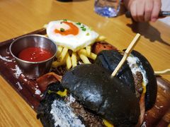 德国盘肠汉堡-HELLO 27 意面·沙拉·帕尼尼