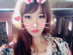 -莓园冰淇淋店