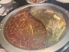 -沸炉重庆老火锅(军事博物馆店)