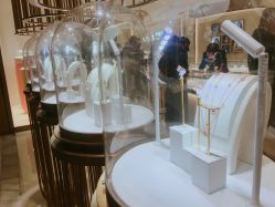 -中国黄金(福佳新天地店)