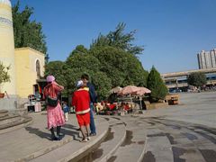 -艾提尕尔清真寺