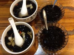 -梧州双钱龟苓膏(老街店)