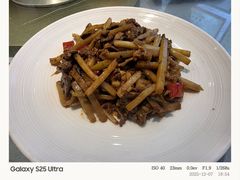 桂林酸笋炒牛肉-大师傅金奖啤酒鱼(西街口总店)