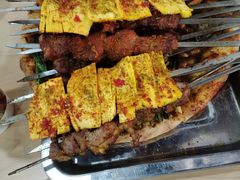 -尕盼舍连锁餐饮大盘鸡拌面王(中和美食街店)