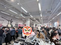 -NIKE上海青浦优选体验店