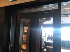 门面-星巴克(G15苏通大桥服务区西区)