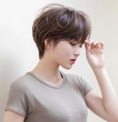 -CARR SALON