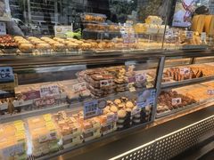 -鲍师傅糕点(江苏路店)