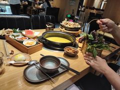 -一朵菌·野生菌探索家火锅(南亚店)