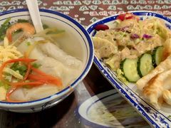 -长人馄饨铺(解放街店)