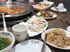 -仟佰味鲜货火锅(中央公园)