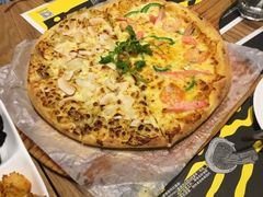 -乐凯撒披萨(东方新世界店)