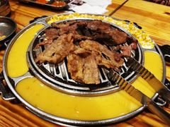 -青瓦炭韩潮烤肉(花园道店)