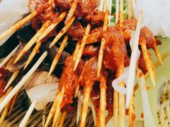 百种串串-马路边边 传媒大学店