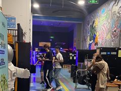 -嗨马乐动室内潮玩运动·团建·轰趴·桌游(南丰汇店)
