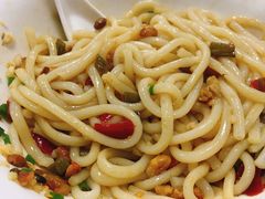 -牛八宝桂林米粉(八里庄店)