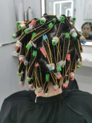 -镁连社·美联社