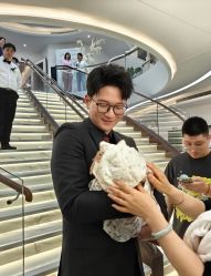 点击看大图 -Doris一站式游轮婚礼船东直营店(外滩店)