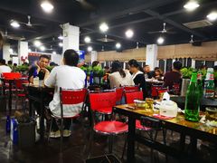 大堂-皖北巫氏三胖地锅鸡(长淮总店)