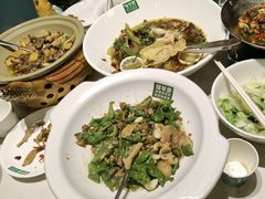 -绿草地·湘菜(7mall店)