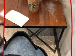-星巴克(港汇1号办公楼店)