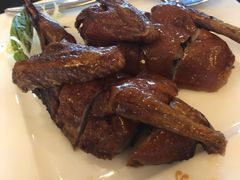 乳鸽-万豪金殿(香港JW万豪酒店)