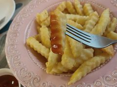 -Rabbit Cafe私房西餐甜点咖啡(栖霞路店)