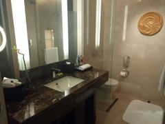 -青岛海尔洲际酒店