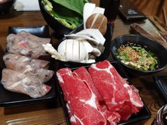 -丽江庭院·云南野生菌·海鲜火锅(鼓楼四合院店)