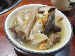 -菌之家·专业纯野生菌火锅·特色炒菌