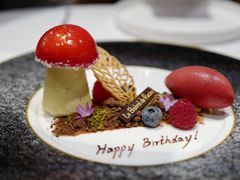 圣诞草莓蛋糕佐树莓冰霜-Le Bistrot de Racine