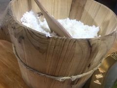 -茅台镇网红溶洞餐厅·茅帮菜馆