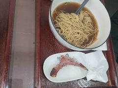 -百年老字号·观振兴蟹黄面·三虾面·苏式面(观前街富仁坊巷店)