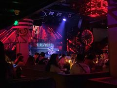 -808 LiveHouse