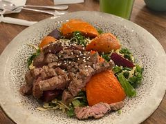 煎牛肉烤时蔬色拉-BAKER&SPICE(国金中心商场店)