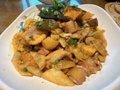 -95号酱骨·一块豆腐(展春园西路店)