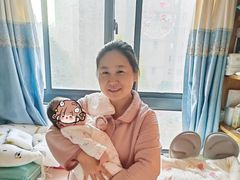 -爱的果实月嫂育婴师(世纪东方店)