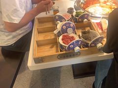 零售区-老房老舍重庆火锅(假日城市店)
