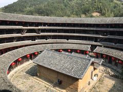 -初溪土楼群