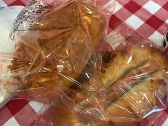 -红宝石·鲜奶小方·海派西点房(南丹店)