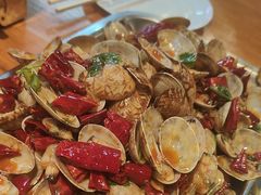 -喝丢一只鞋海鲜烧烤·海肠捞饭(市场店)