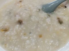 -麦谷轻餐(郑记粥铺金汇店)
