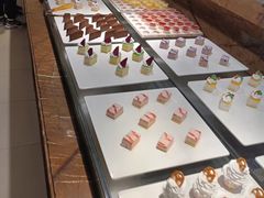 -汉巴9号自助餐厅(新潮尚品超市店)
