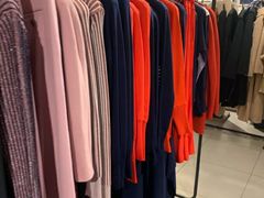 -Max Mara(王府井奥莱·香江小镇店)